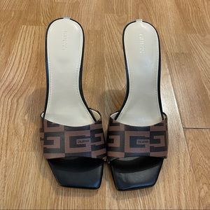 Guess Women's Seldie Mule Slide Dress Sandal Women's Shoes US 10
